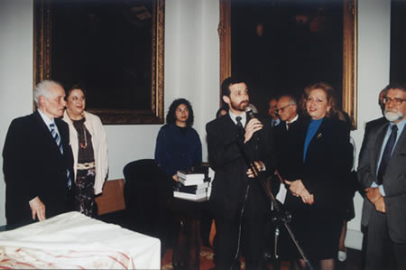 O Advogado Flávio Straus discursa no lançamento d' A Folha Dobrada , em 15 de setembro de 1999, na Sala Visconde de São Leopoldo (Faculdade de Direito da USP)