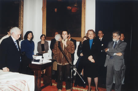 O Presidente do C.A. XI de Agosto discursa no lançamento d' A Folha Dobrada , em 15 de setembro de 1999, na Sala Visconde de São Leopoldo (Faculdade de Direito da USP)